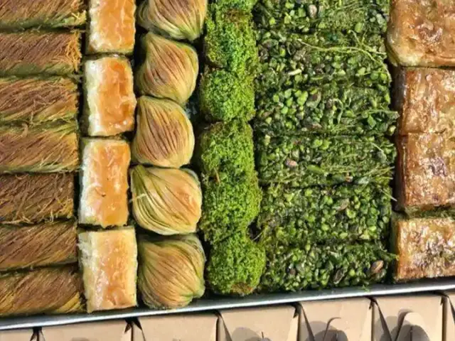 Baklavacı Gönüloğlu'nin yemek ve ambiyans fotoğrafları 9