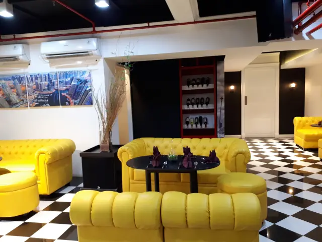 Gambar Makanan Rama Rama Dine & Lounge - Grand Darmo Suite 16