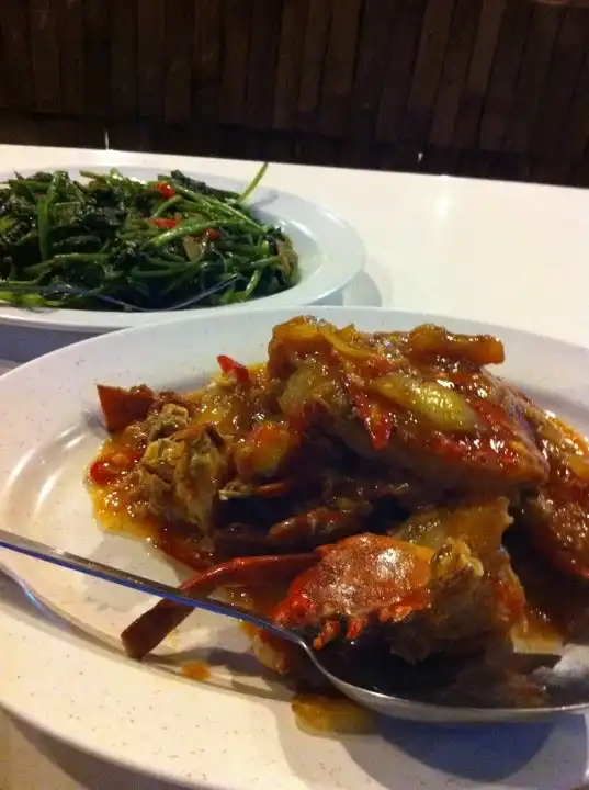 Gambar Makanan Sampan Seafood Resto 8