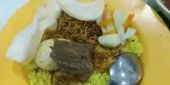 Warung Nasi Kuning Bagadang Hj. Teo, Maccini Raya
