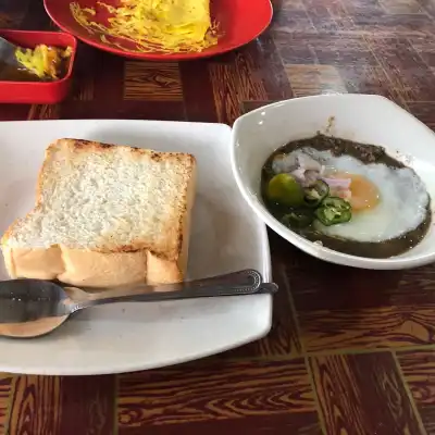 kedai makan madu tiga