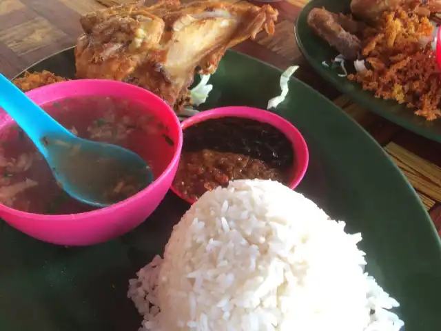 Sambal Penyet Perkasa Food Photo 1