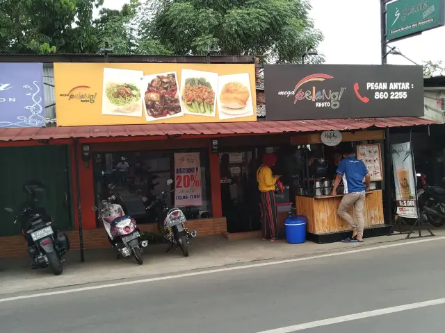 Gambar Makanan Mega Pelangi Bakmi 11