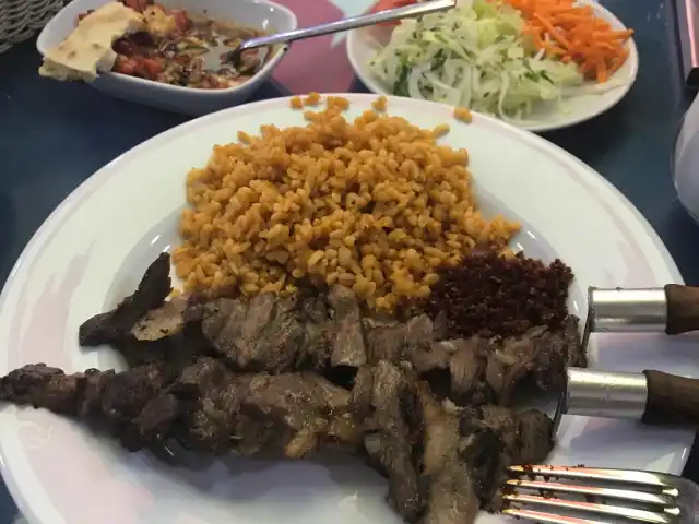 Kayışdağı Et Evi Erzurum Cag Kebabı Restaurant'nin yemek ve ambiyans fotoğrafları 13