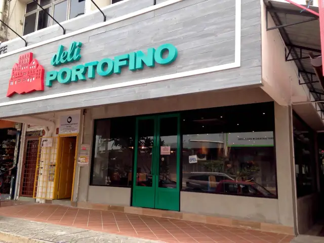 Deli Portifino Food Photo 4