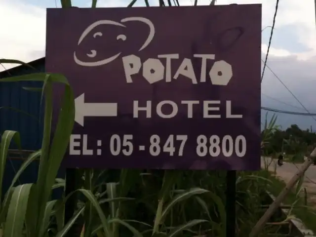 Potato Hotel Food Photo 13