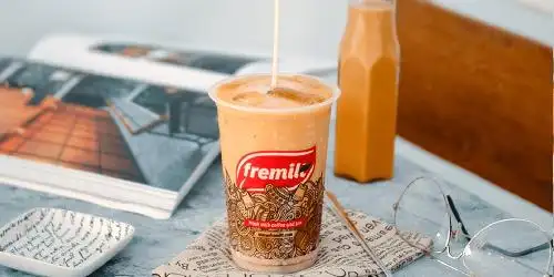 Fremilt Thai Tea And Coffee Binus, Sebelah KFC
