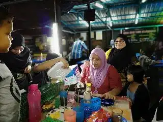 Char Kuey Teow Tangkonaa