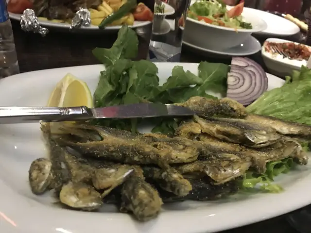 Kalyan Kafebar'nin yemek ve ambiyans fotoğrafları 17