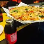 Yellow Cab Pizza Food Photo 2