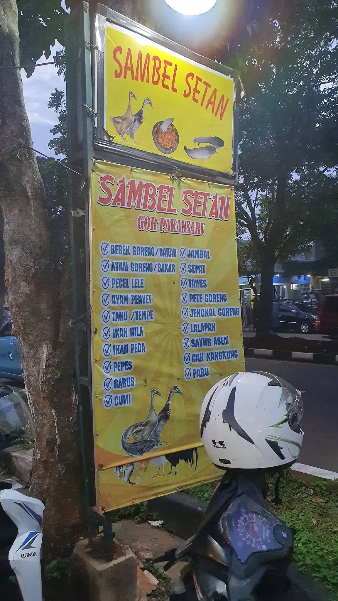 Sambel Setan Spesial Penyet Pakansari