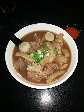 Yung Kee Beef Noodles 庸记牛腩面 Food Photo 2
