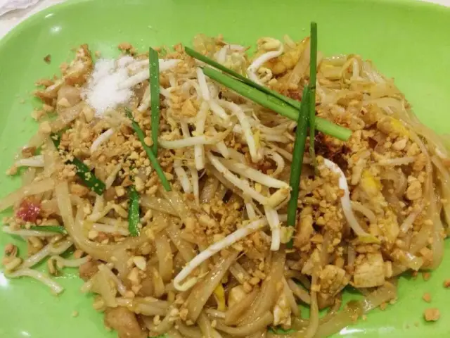 Pad Thai and More Food Photo 3