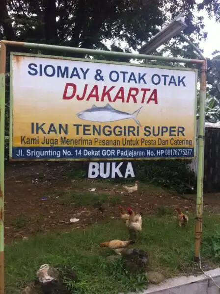 Siomay & Otak Otak Djakarta