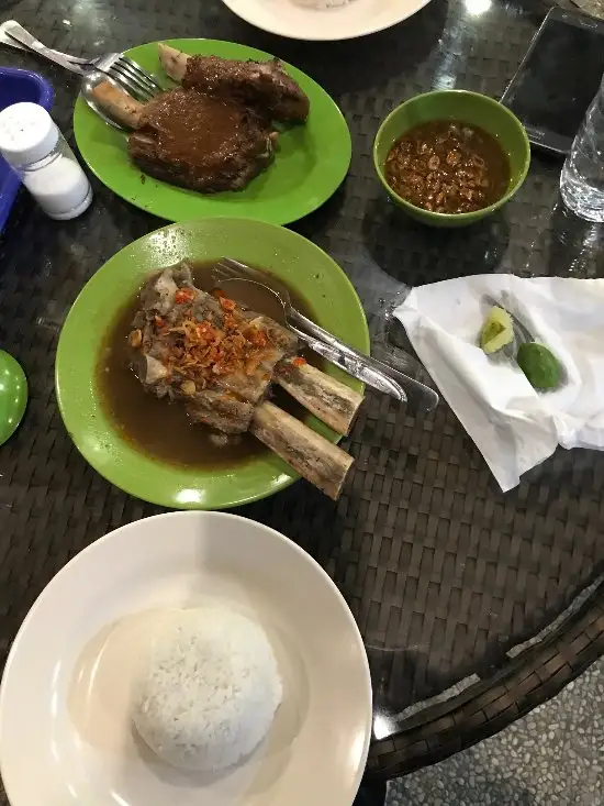 Gambar Makanan Sop Konro Karebosi Baru 7