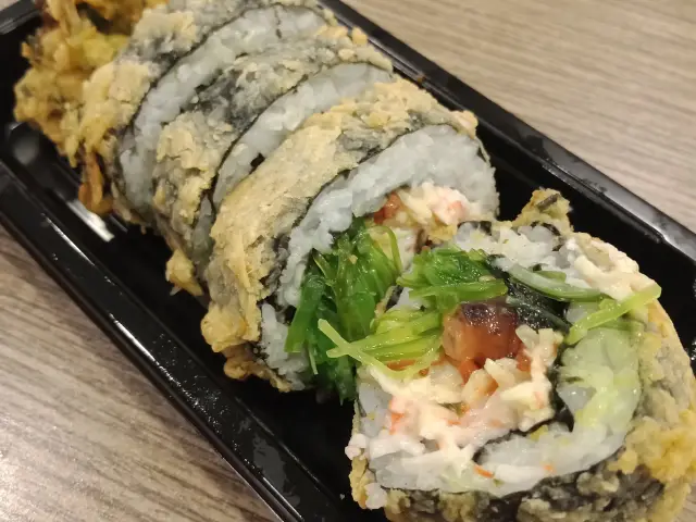 Gambar Makanan Suteki Sushi 7