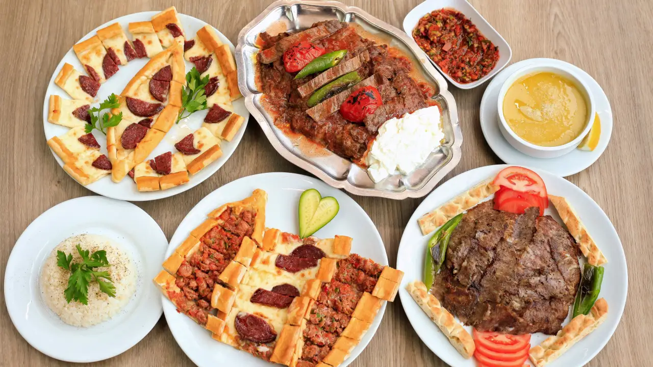 Full İskender & Pide & Lahmacun