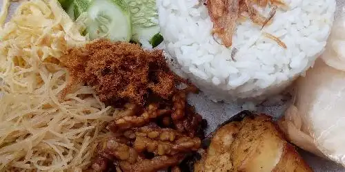 Nasi Uduk Ma Kepo, Manukberi