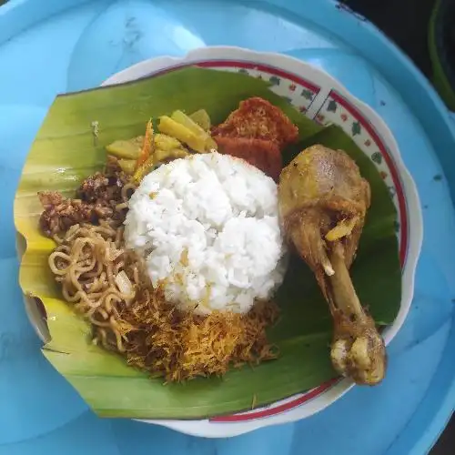 Gambar Makanan Warung Nasi Campur Mira Jaya 8