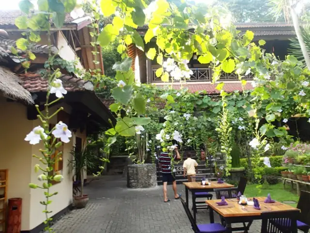 Gambar Makanan Asmara Restaurant & Lounge 18