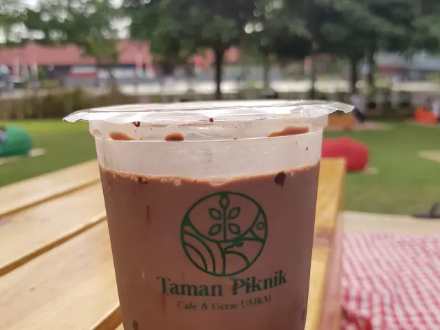 Gambar Makanan Taman Piknik 13