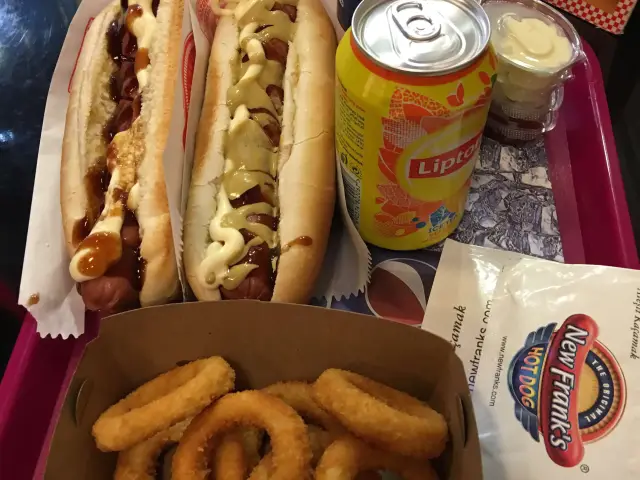 New Frank's Hot Dog'nin yemek ve ambiyans fotoğrafları 14