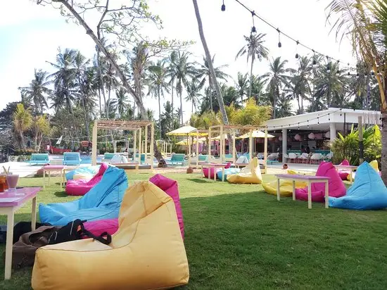 Gambar Makanan The Flamingo Bali Beach Club 7