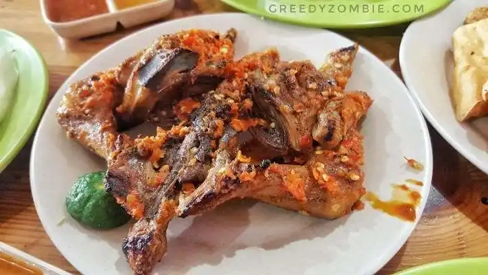 Gambar Makanan Ayam Bakar Taliwang Rinjani 13