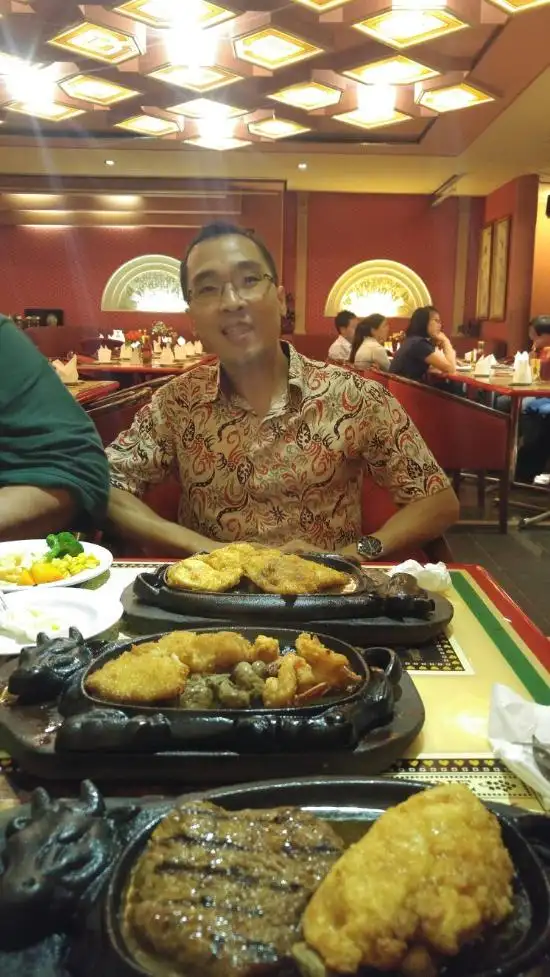 Gambar Makanan Gandy Steak House 14