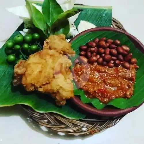 Gambar Makanan Ayam Geprek Aneka Sambel Nasi Pecel, Kiaracondong 11