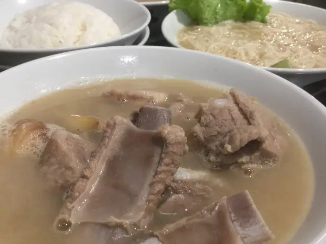 Gambar Makanan OldStreetBakKutTeh 6