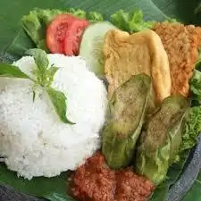 Gambar Makanan Lalapan Aii 02, Terusan Surabaya 5