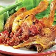 Gambar Makanan RM. Seafood Ridho 555 Sambel Idjo, Pujasera Tiban Centre 3
