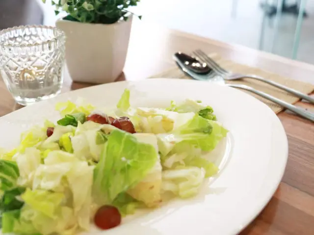 MUNCH Roasts & Salads Food Photo 17