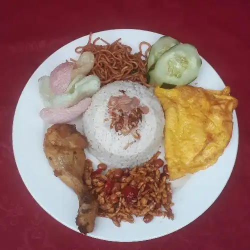 Gambar Makanan Nasi Kuning Salma, Kuta 7