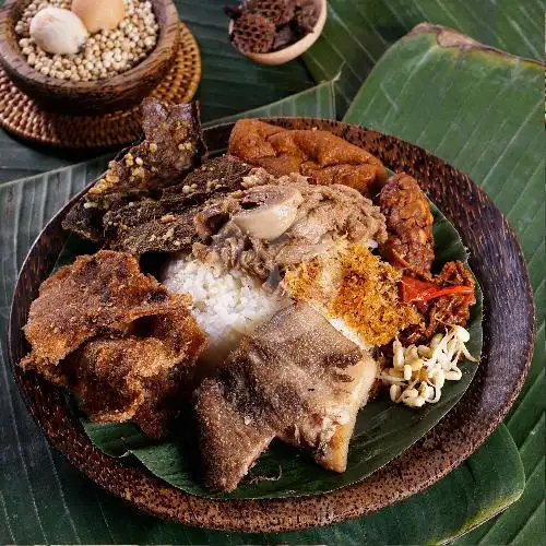 Gambar Makanan Nasi Bhuk Depan Malibu Kawi, Klojen 9