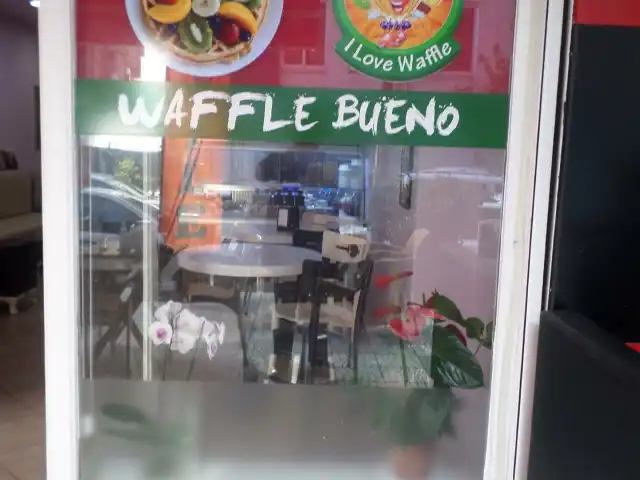 Waffle Bueno'nin yemek ve ambiyans fotoğrafları 19
