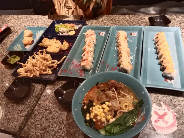 Gambar Makanan Ichiban Sushi Revo Town 5