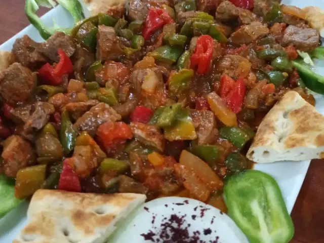 Öz Eyvan'nin yemek ve ambiyans fotoğrafları 17