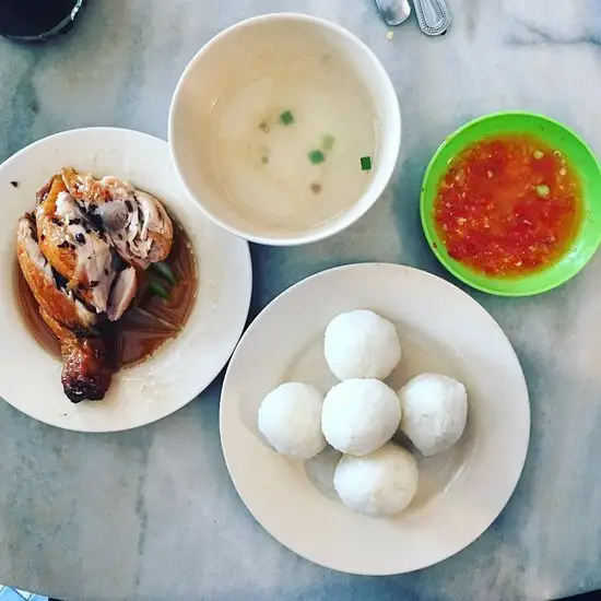 Restoran Sri Jonker Chicken Rice Ball Food Photo 2