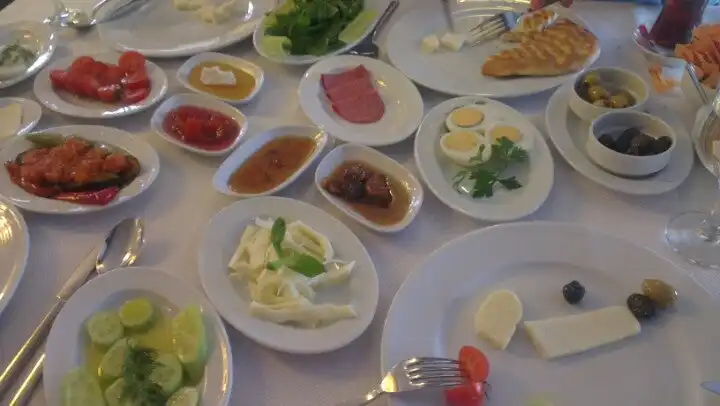 Ziya Şark Sofrası'nin yemek ve ambiyans fotoğrafları 17