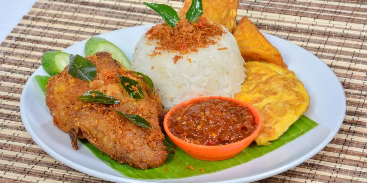 Ayam Paha Dada, Gading Nias