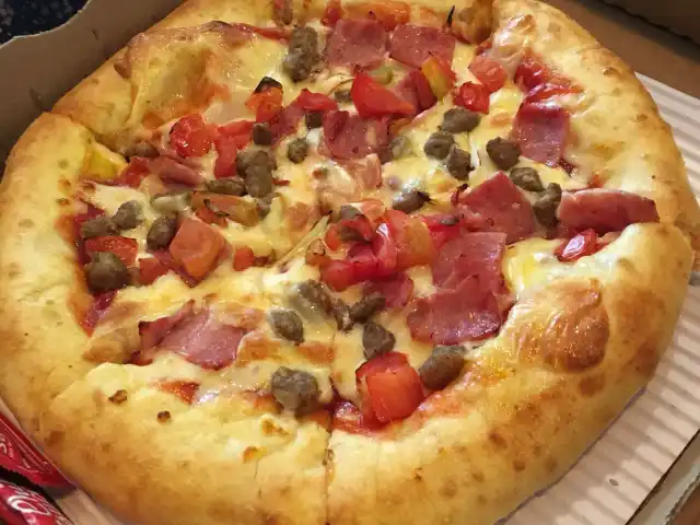 Gambar Makanan Domino's Pizza 10