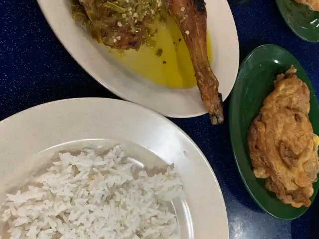 Mak Pah Tomyam (Ayam Lado Cili Ijau) Food Photo 14