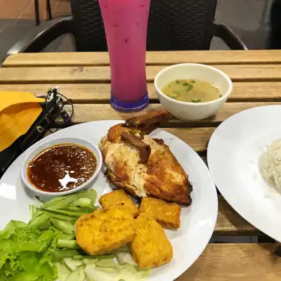 Kedai Makan Abang Tukang Masak