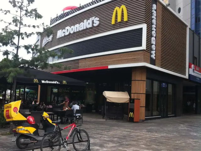 McDonald's'nin yemek ve ambiyans fotoğrafları 18