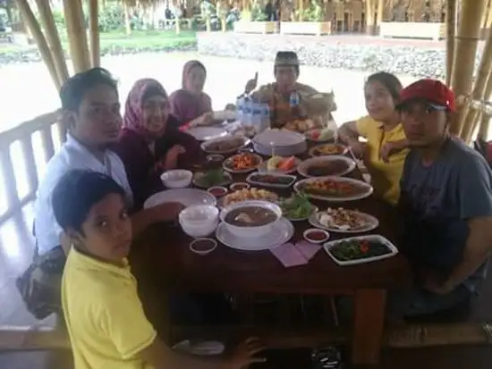 Gambar Makanan Gubug Makan Mang Engking Citra Raya 12