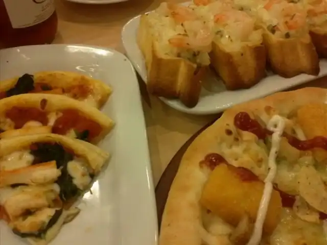 Gambar Makanan Pizza Hut 15