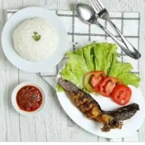 Gambar Makanan Ayam Goreng Judes, Jl.siwalankerto VI No 106 7