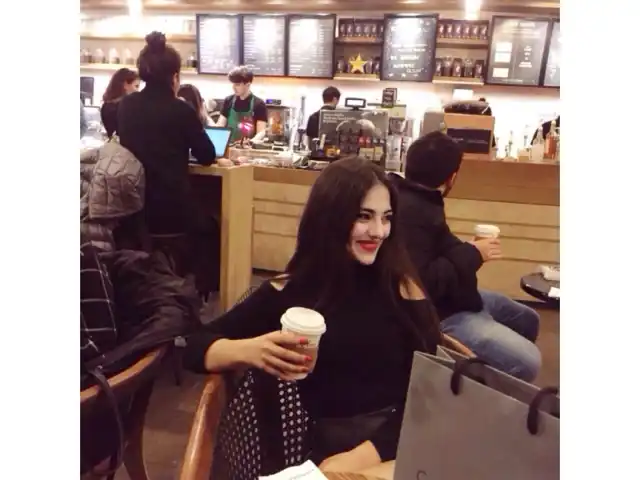 Zorlu Holding  Starbucks  Cafe'nin yemek ve ambiyans fotoğrafları 4